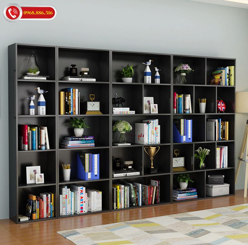 Kệ sách cỡ lớn nhiều tầng nhấn nhá một vài vật trang trí