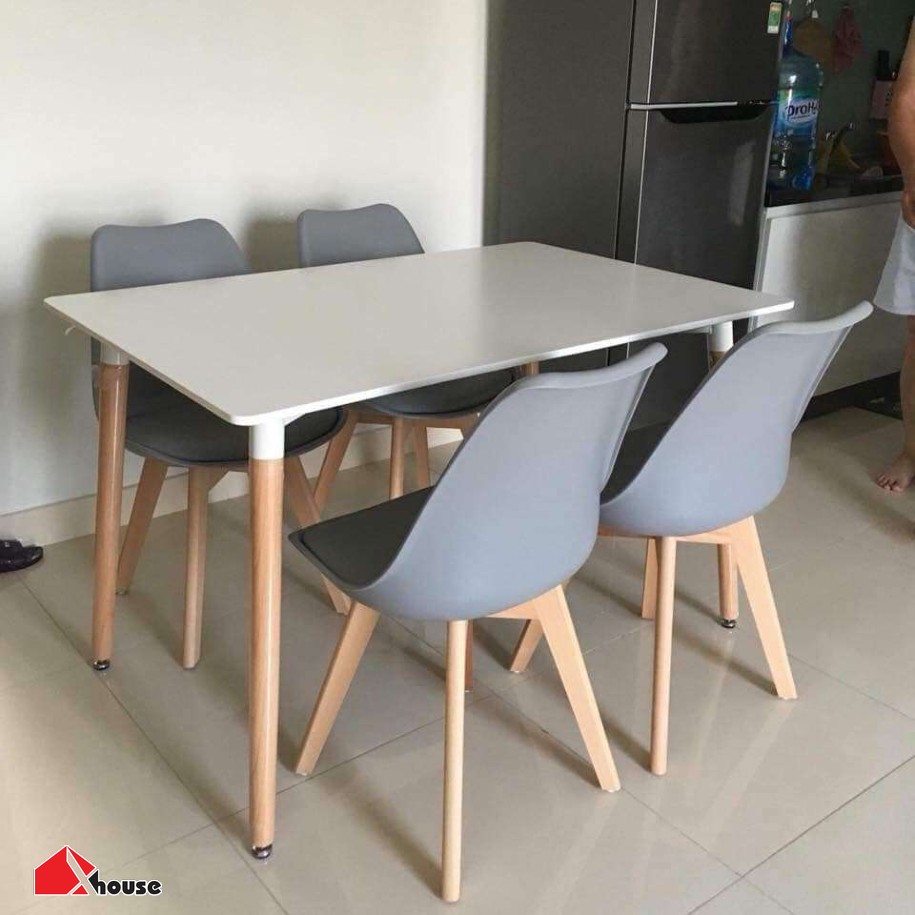 TOP+50 Bộ bàn ăn chung cư đẹp, trang nhã, hiện đại 2026 40 Bàn ăn 4 ghế nhỏ gọn