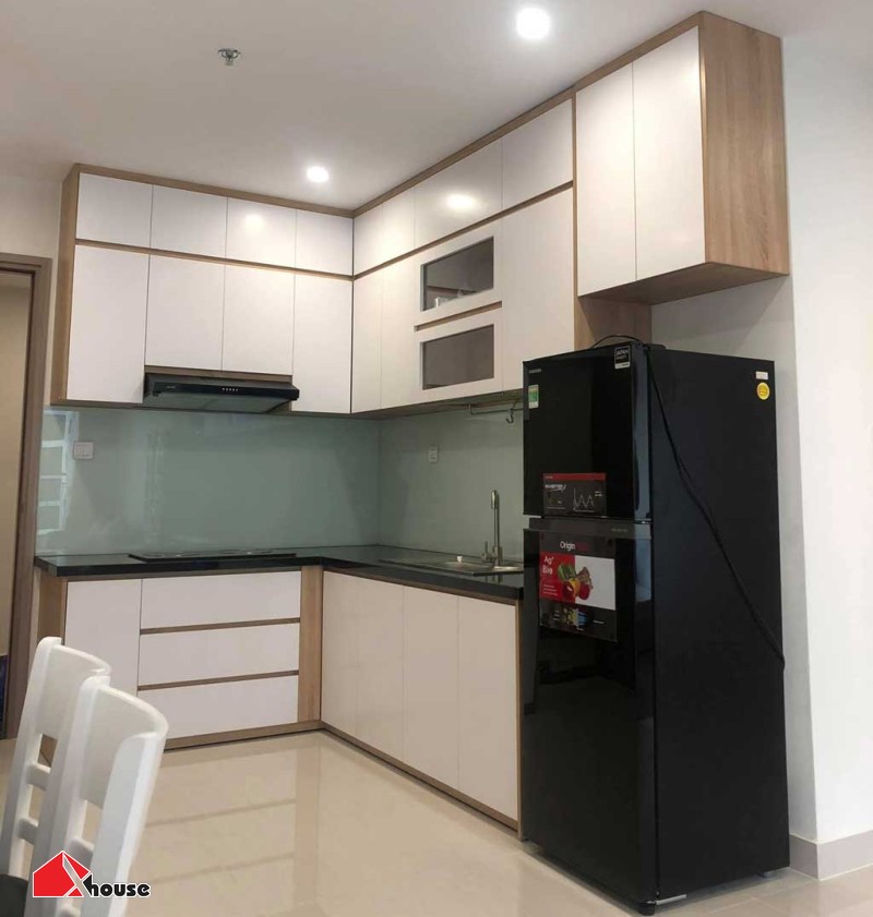 Tủ bếp hình chữ L là kiểu dáng được nhiều gia chủ ưa chuộng hiện nay